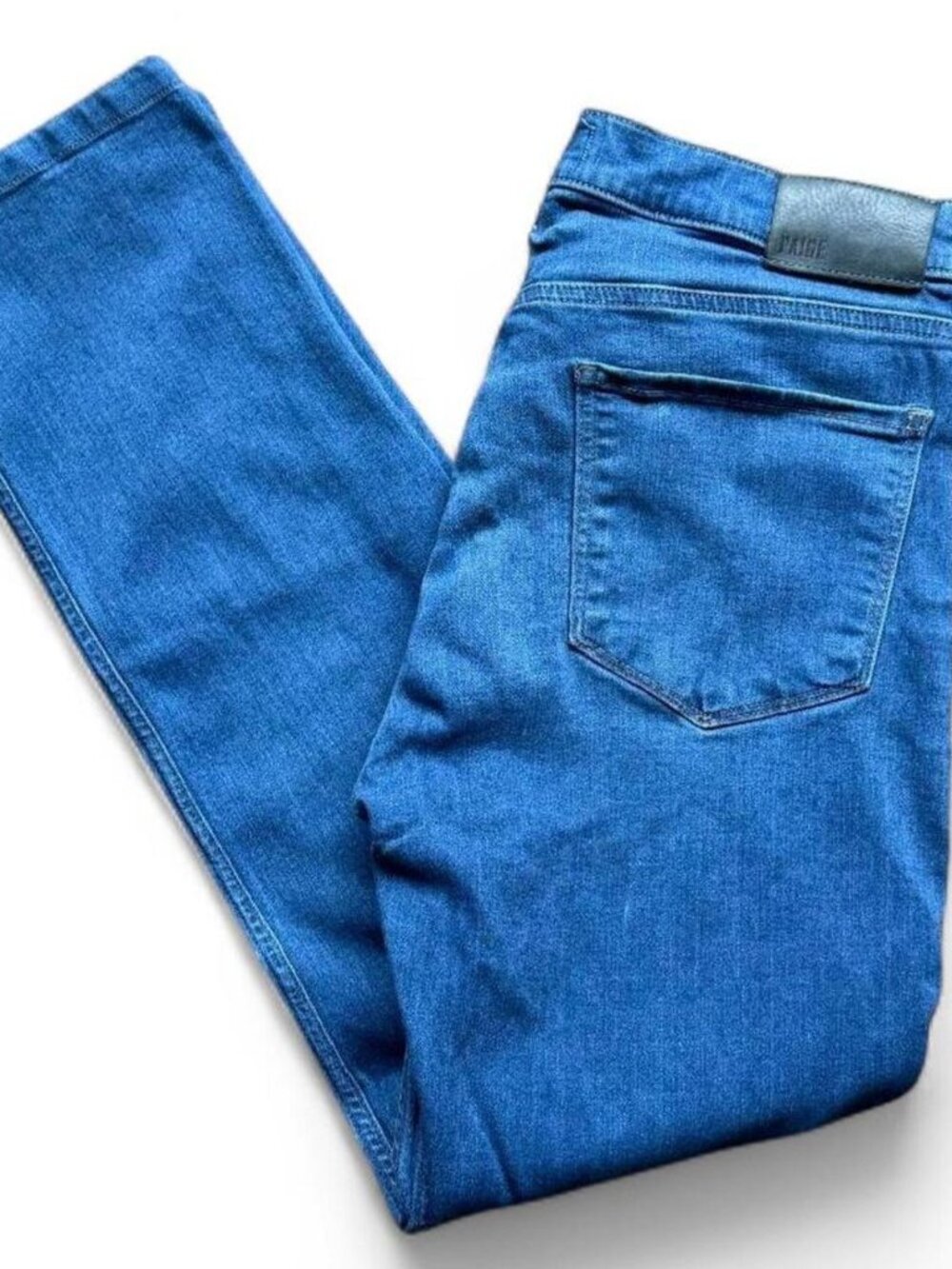 PAIGE Straight Leg Jeans in Medium Wash Size 32